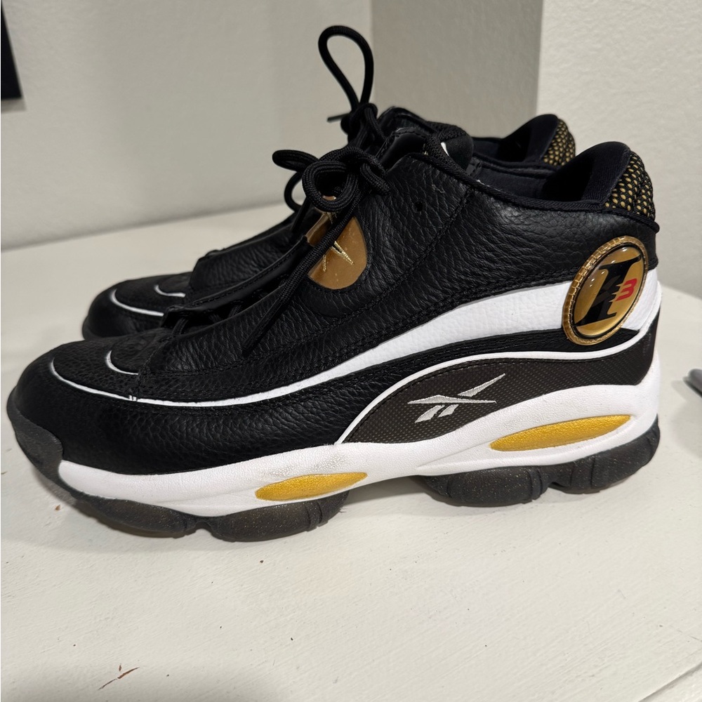 Reebok Men's Black, White, and Gold Sneakers